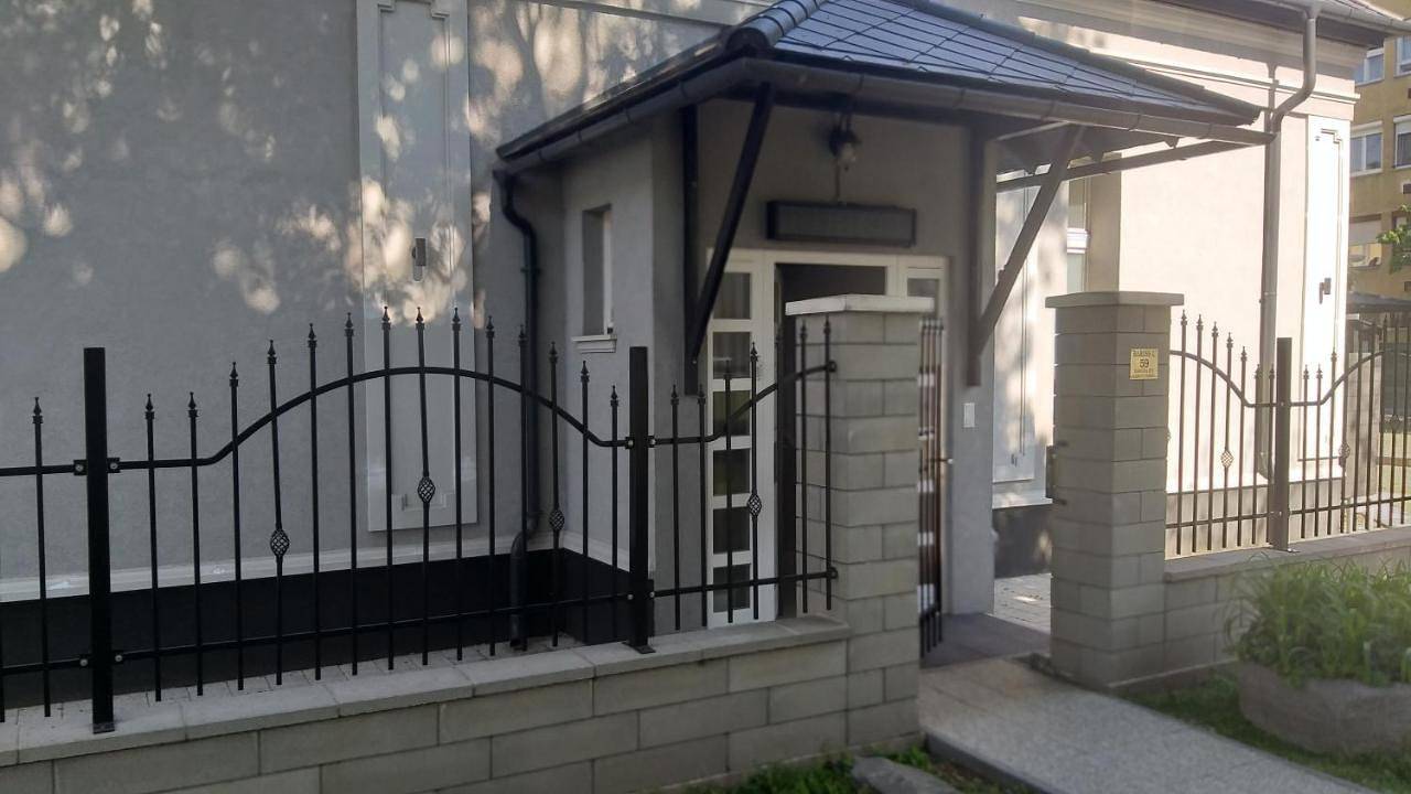 Karpatia Vendeghaz 1201 Budapest in Budapest, Közép-Magyarország