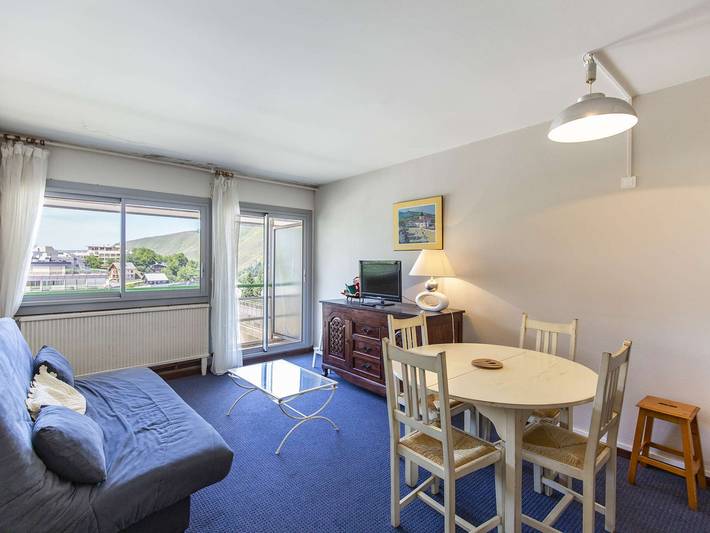 Gîte pour 6 personnes, avec balcon dans Office De Tourisme Gourette - 2