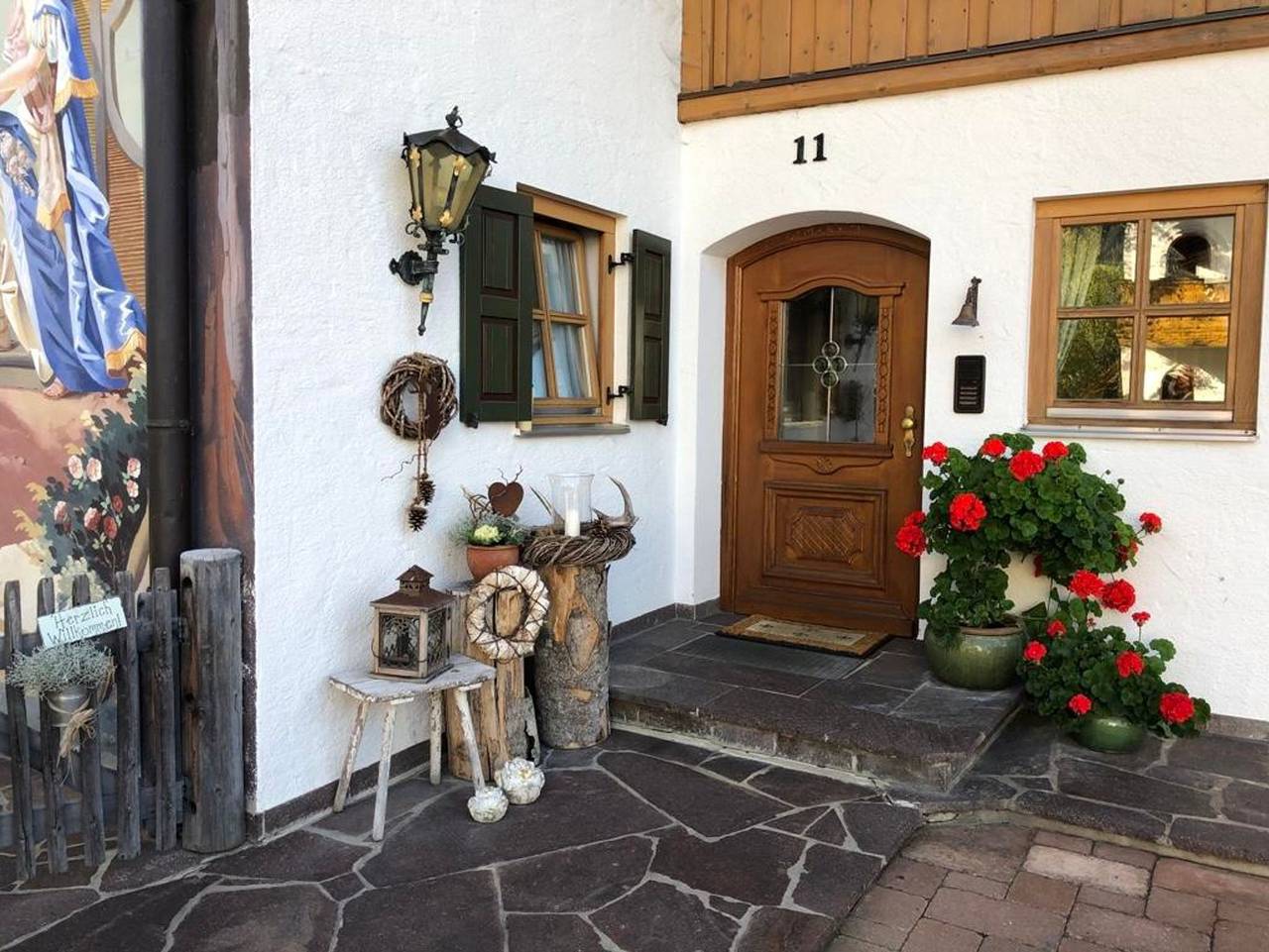 Ganze Ferienwohnung, Elisabeth, Landhaus - "Platzhirsch" Fewo/Wohn-Schlafraum/Dusche, Wc in Krün, Bayerische Alpen