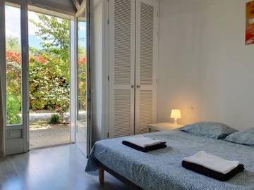 Villa for 8 Guests in Oupia, Occitanie, Picture 4