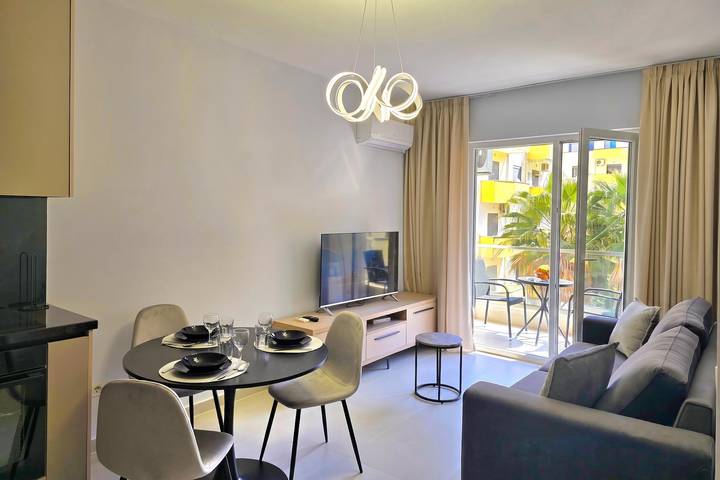 Ferienwohnung für 4 Personen, mit Kinderpool und Balkon, kinderfreundlich - 1
