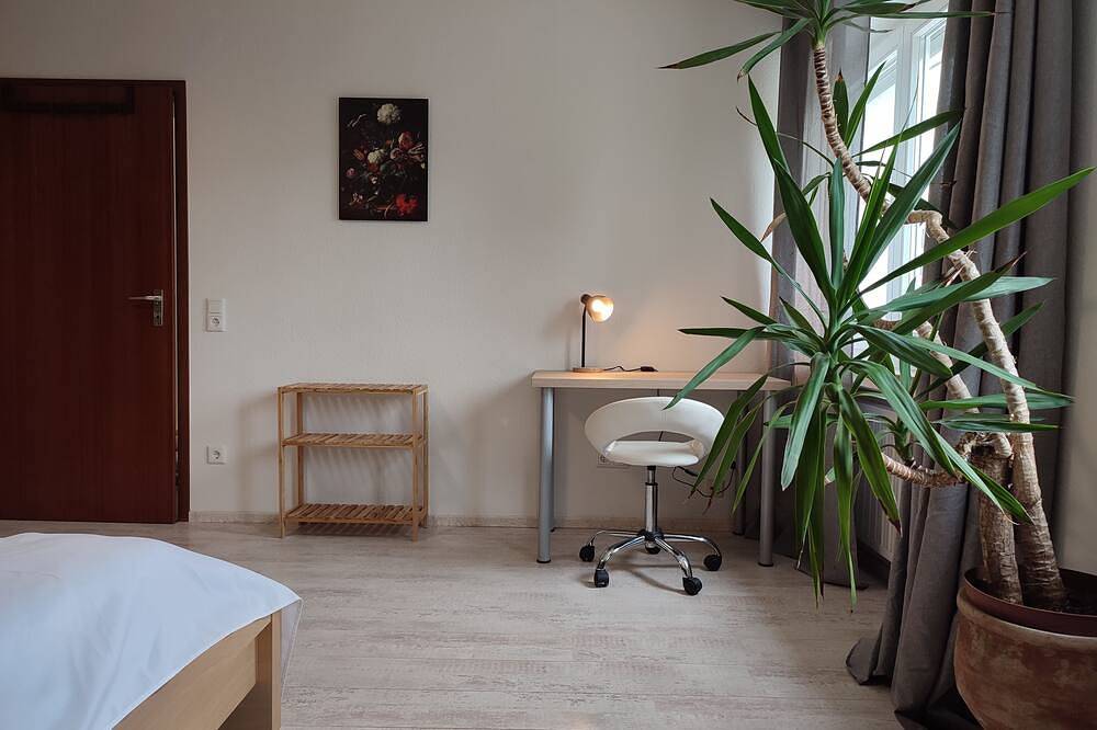Große Lenneper Maisonette Wohnung im Grünen - zentral gelegen in Remscheid, Bergisches Land