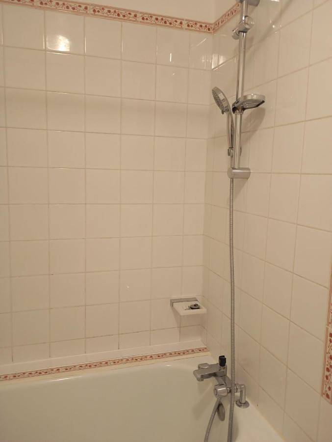 Location de vacances pour 6 personnes, avec terrasse ainsi que sauna et vue à Saint-Aquilin - 4