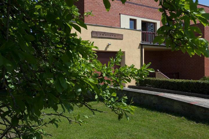 Hus för 10 Personer, med utsikt och trädgård - 1