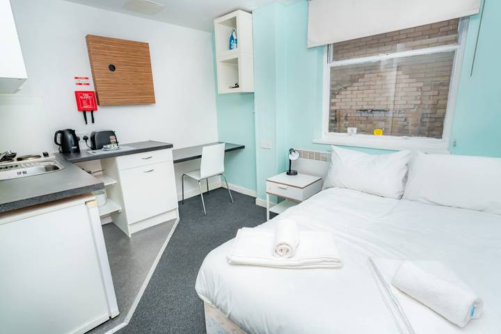 Holiday rental for 2 people in Coventry