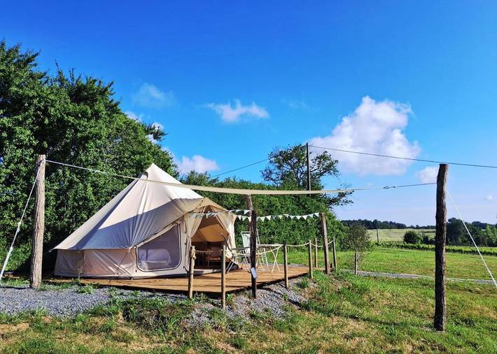 Tente pour 3 personnes, avec Terrasse ainsi que Jardin et Vue