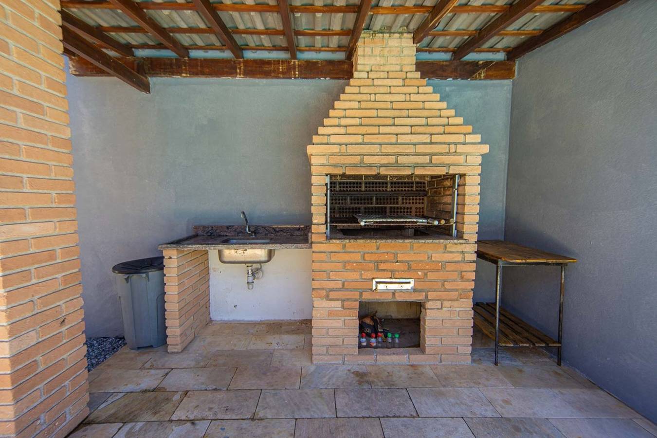 Casa c Piscina e Churrasqueira em Condomínio in Jardim Acapulco, Guarujá