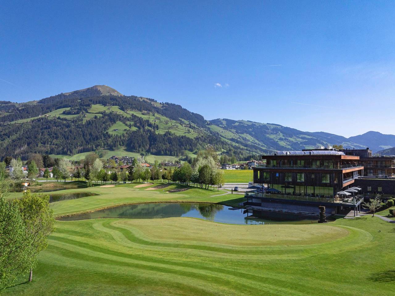 Geheel appartement, Luxueus appartement op de golfbaan in Westendorf (Tirol), Kaisergebirge