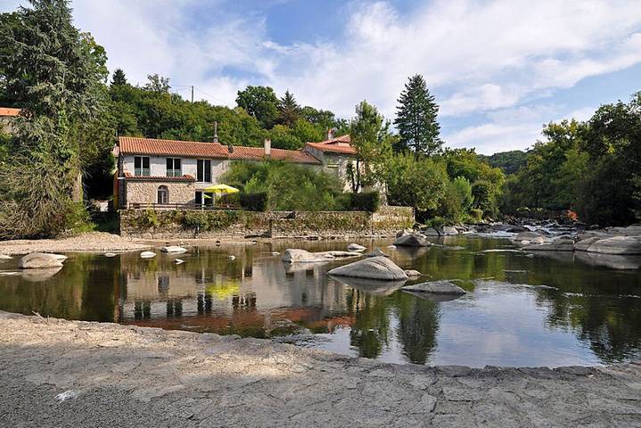 Gîte pour 8 personnes, avec terrasse