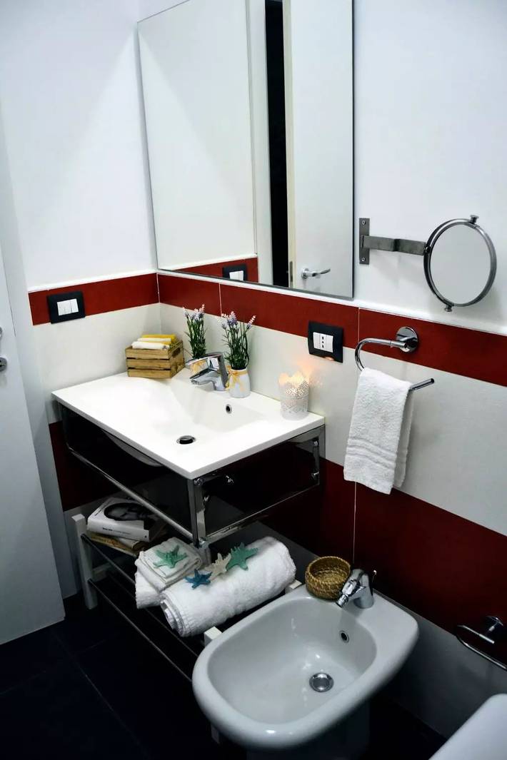 Gîte pour 6 personnes, avec balcon à Donnalucata - 3