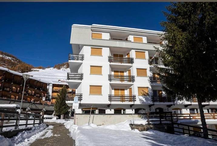 Gîte pour 3 personnes, avec vue et balcon, animaux acceptés dans Borgata Sestriere