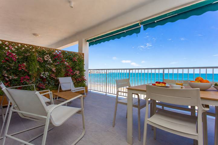 Ganze Wohnung, Ferienwohnung für 4 Personen mit Terrasse in Platja de Sant Antoni (Cullera), Cullera