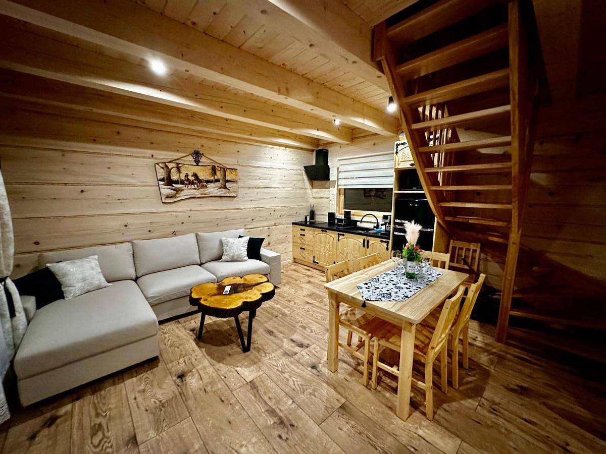 Góralska Osada Tatra House z jacuzzi in Białka Tatrzańska, Karpaty (Polska)