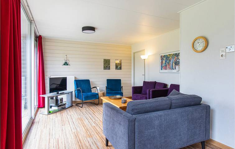 Bungalow für 6 Personen, mit Ausblick und Terrasse sowie Garten, kinderfreundlich in Friesland - 4