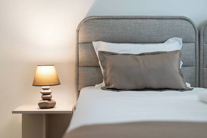 Ganze Wohnung, Cozy Double Room near the Beach in Budva, Opština Budva