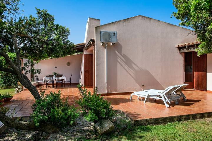 Villa pour 6 personnes, avec Jardin à Costa Rei - 3