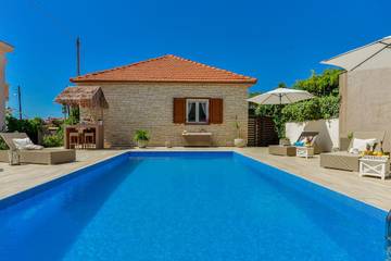 Ferienhaus für 6 Personen in Petrcane, Zadar, Bild 1