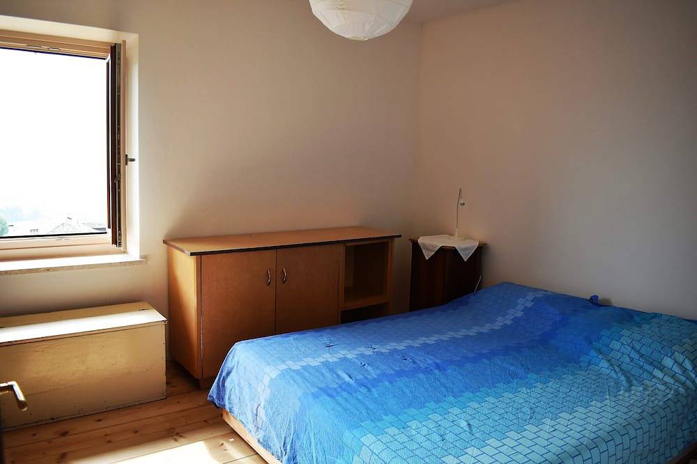 Appartement entier, Appartement rénové avec vue magnifique sur les Dolomites in Daiano, Ville di Fiemme