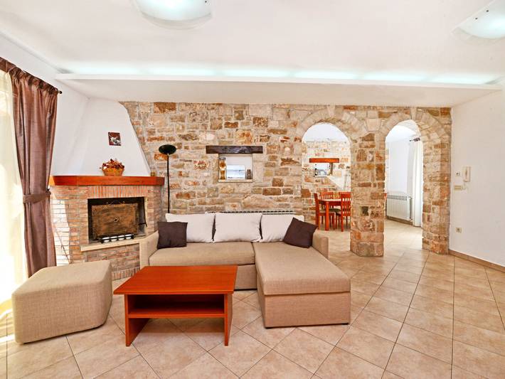 Ferienhaus für 7 Personen, mit Terrasse und Garten in Umag und Umgebung - 2
