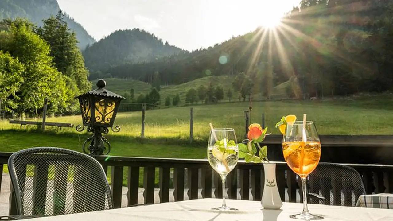 Doppelzimmer für 2 Personen (25 m²) in Strobl in Salzkammergut-Berge, Strobl
