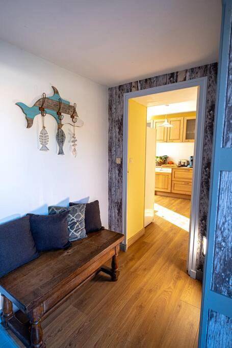 Gîte pour 12 personnes, avec terrasse, animaux acceptés à Saint-Germain-de-Marencennes - 2