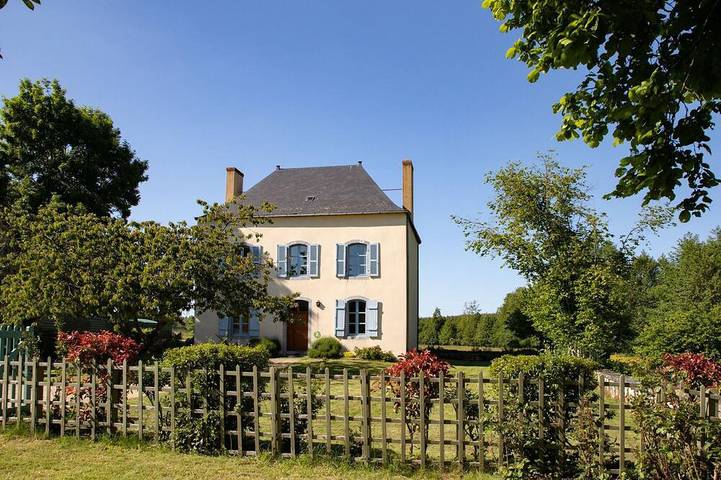 Gîte pour 8 personnes, avec Jardin