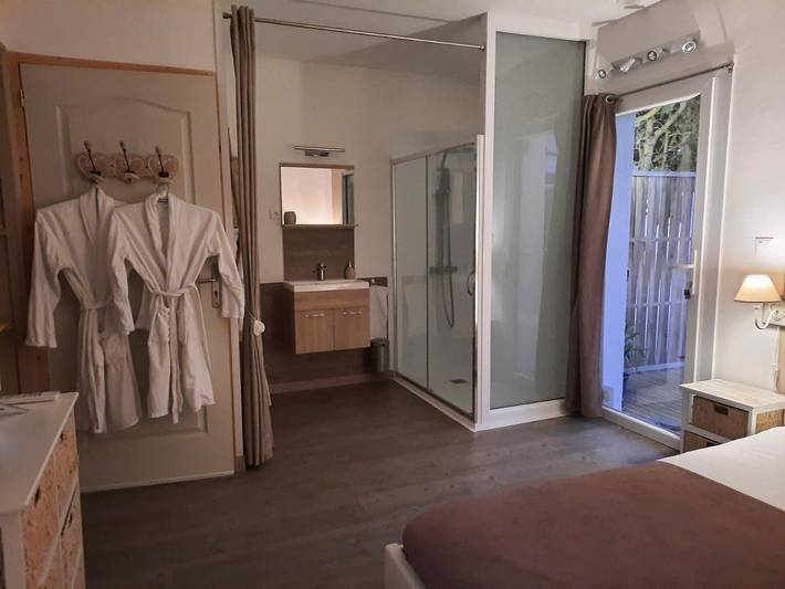Gîte pour 2 personnes, avec jardin ainsi que jacuzzi et balcon à Malves-en-Minervois - 4