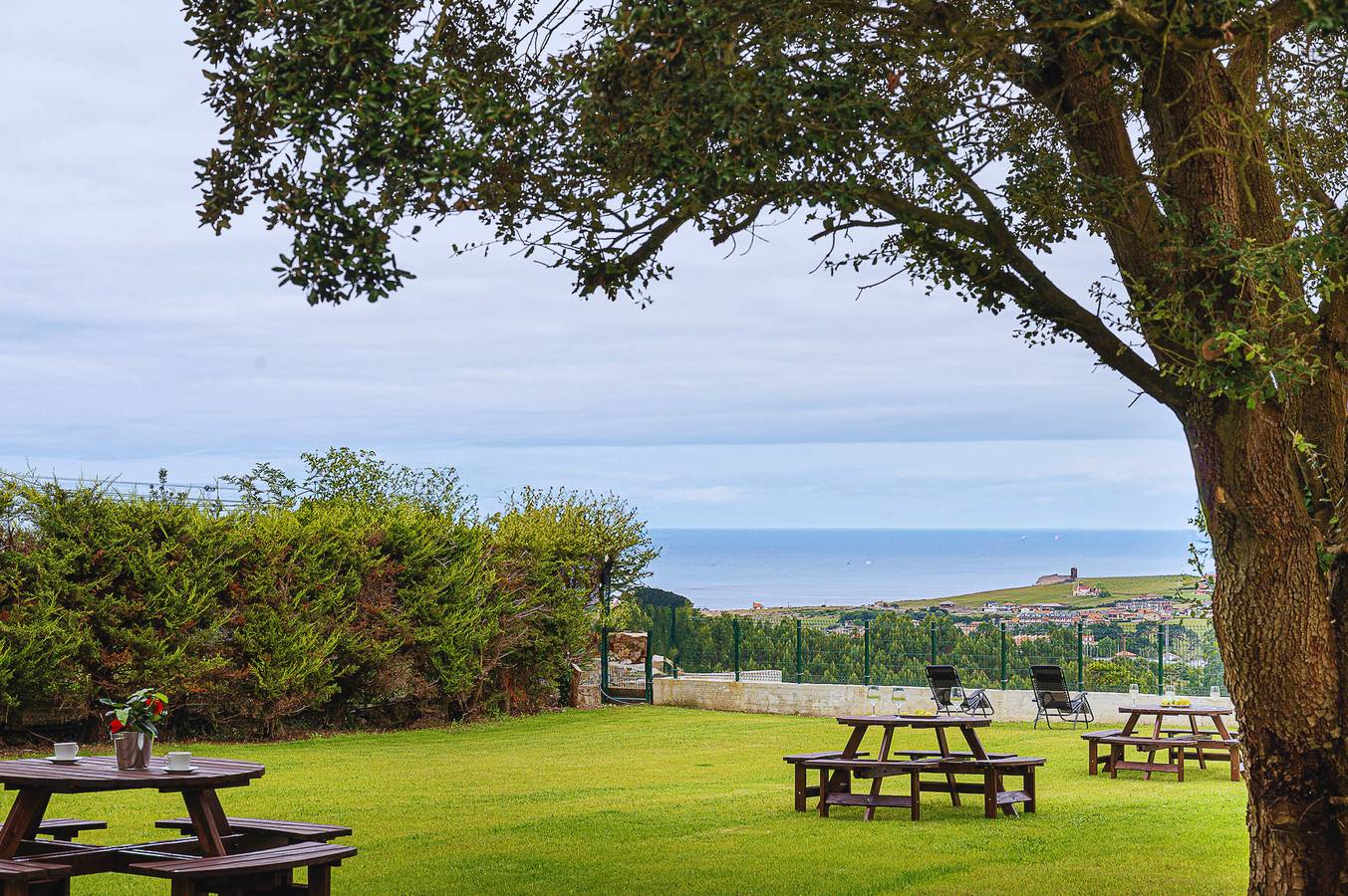 Apartamento entero, Infinity Coast I by Fidalsa in Miengo, Costa de Cantabria