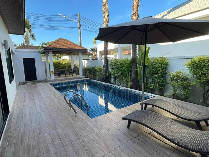 Villa mit pool für 4 Personen, mit Terrasse und Pool sowie Ausblick in Phuket