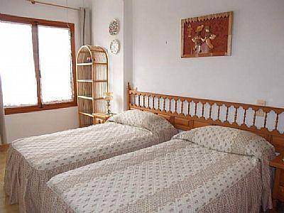 Entire holiday apartment, Holiday flat with terrace in Torrevieja Centre, Torrevieja