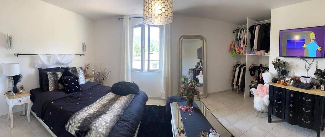 Location de vacances pour 10 personnes, avec Terrasse et Jardin ainsi que Bassin pour enfant et Piscine à La Roque-d'Anthéron - 4