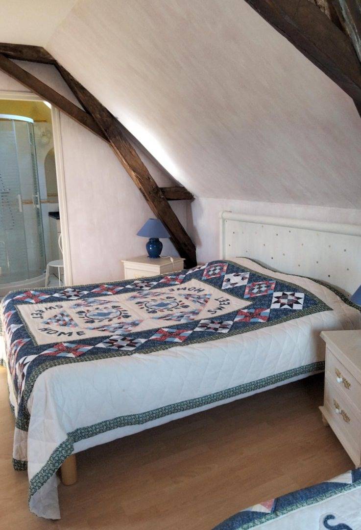 Clos Saint Georges - Chambre Rose in Lignières-de-Touraine, Vallée de la Loire