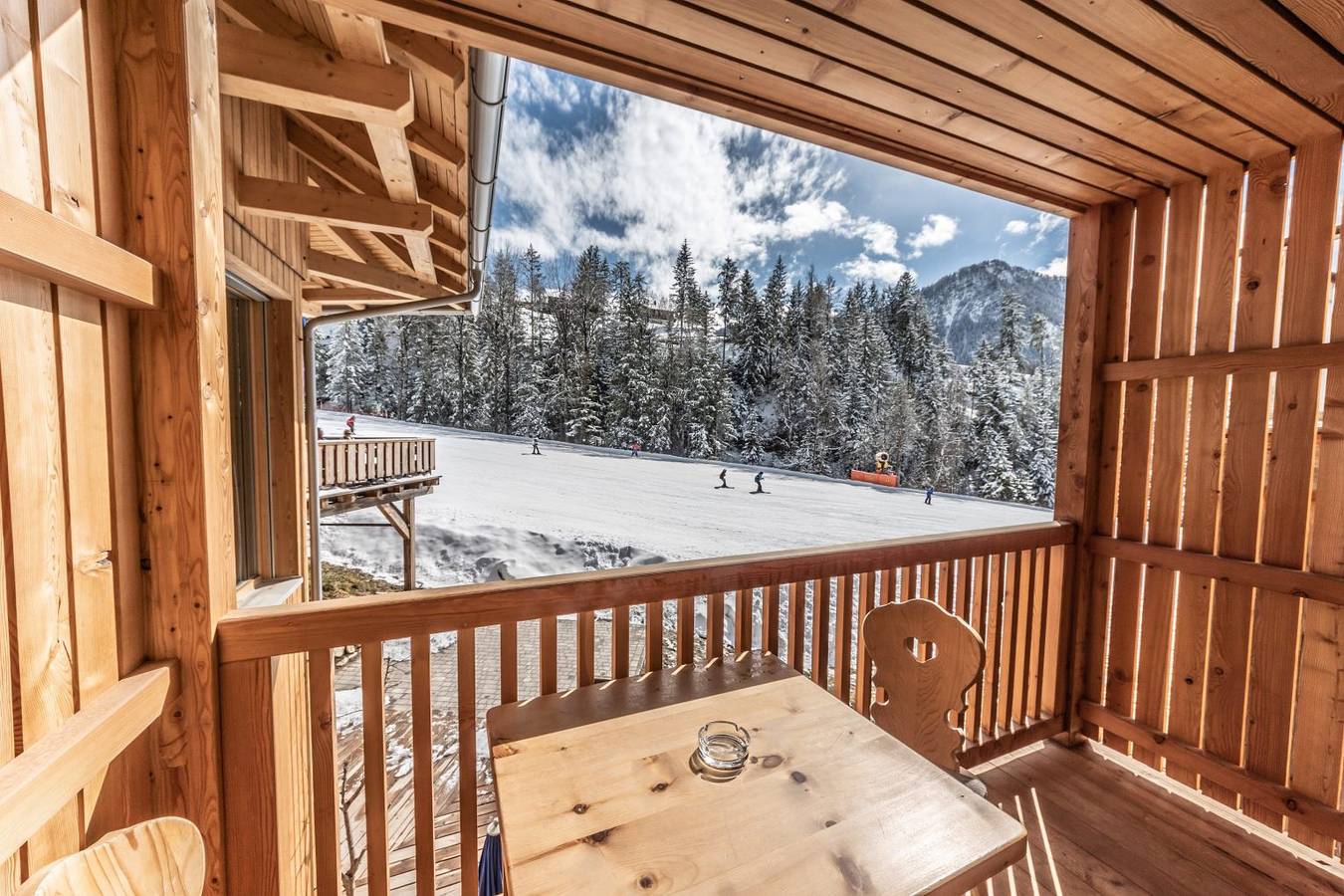 Appartamento intero, Appartamento "Le Table E" con vista sulle montagne, giardino e Wi-Fi in San Vigilio di Marebbe, Marebbe