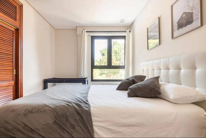 Chalet para 8 personas, con Balcón y Terraza además de Jardín y Piscina en Guipúzcoa - 4