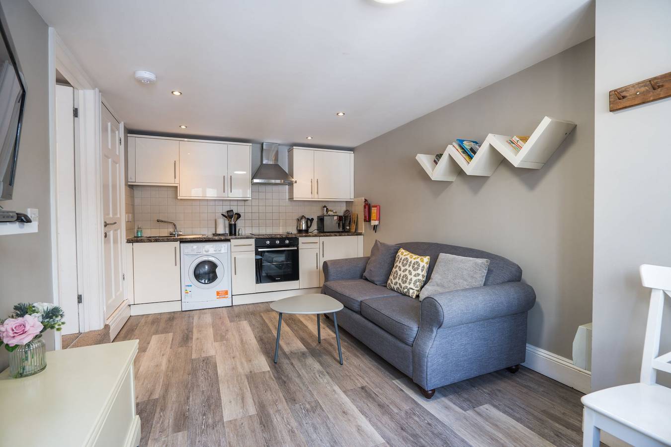 Holiday Home for 3 People in Torquay, Torbay