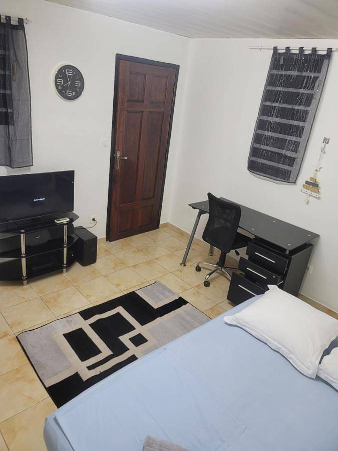 Gîte pour 2 personnes, avec terrasse à Saint-Laurent-du-Maroni