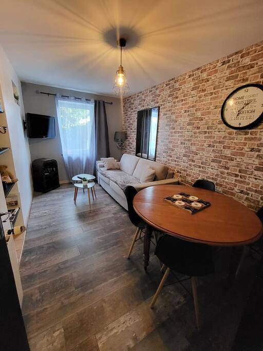 One-Bedroom House in Yvré-l'Évêque, Sarthe