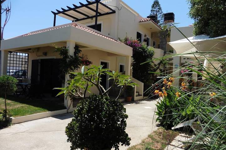 Ferienpark für 3 Personen, mit Terrasse und Garten auf Kreta