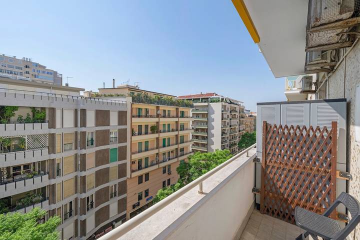 Entire apartment, Family Comfort Sole Apartment with Balcony, Wi-Fi and Air Conditioning in Sant'Alenixedda, Cagliari