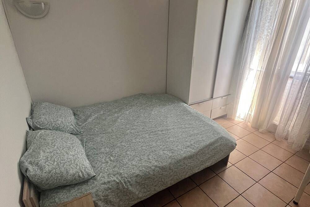 Chambre d'hôtes Marseille 9e close to the velodrome and all amenities in Marsella, Marsella region