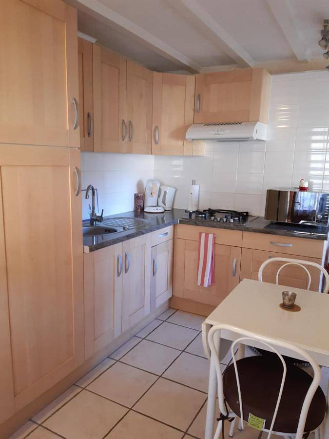 Location de vacances pour 3 personnes, avec terrasse à Châtel-Montagne - 2