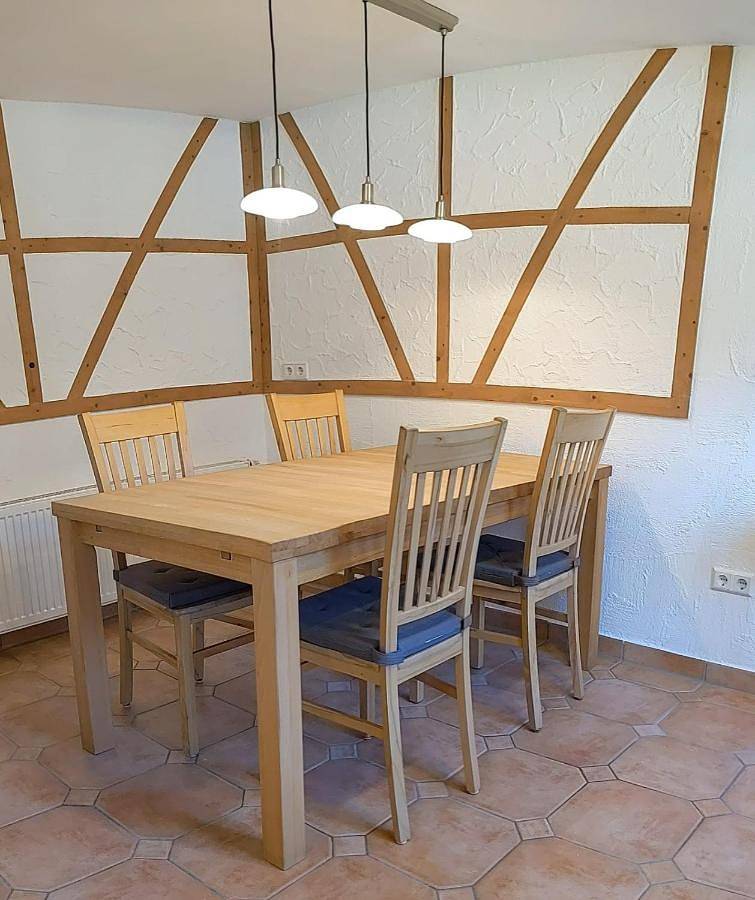 Appartement entier, Two-Bedroom Apartment in Heidenheim, Région de Stuttgart