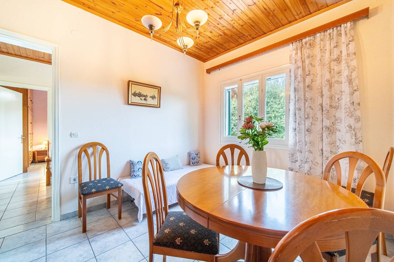 Vakantiehuis "Edem Garden" met Uitzicht op de Bergen & Wi-Fi in Corfu