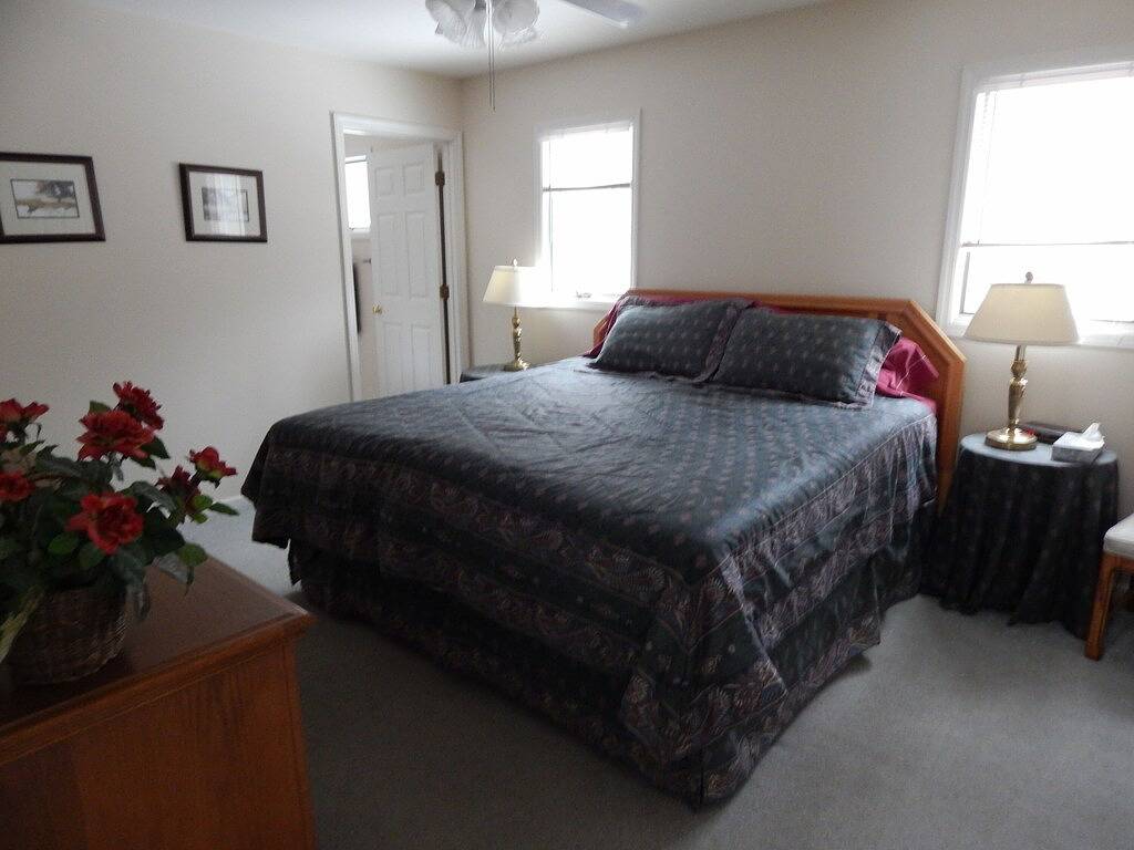 Geräumiges Haus auf dem Hügel neben dem Pool in Jo Daviess County