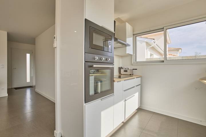 Location de vacances pour 8 personnes, avec jardin à Parentis-en-Born - 3