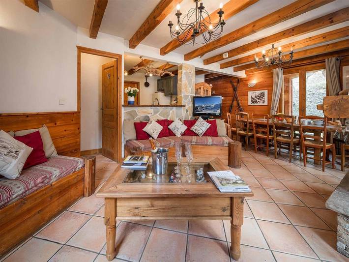 Chalet pour 12 personnes, avec terrasse et jacuzzi à Courchevel - 2