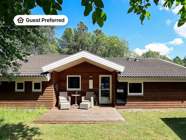 Ferienhaus für 8 Personen, mit Whirlpool und Terrasse, kinderfreundlich in Lodskovvad