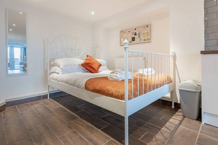 Apartment for 4 people in Basildon