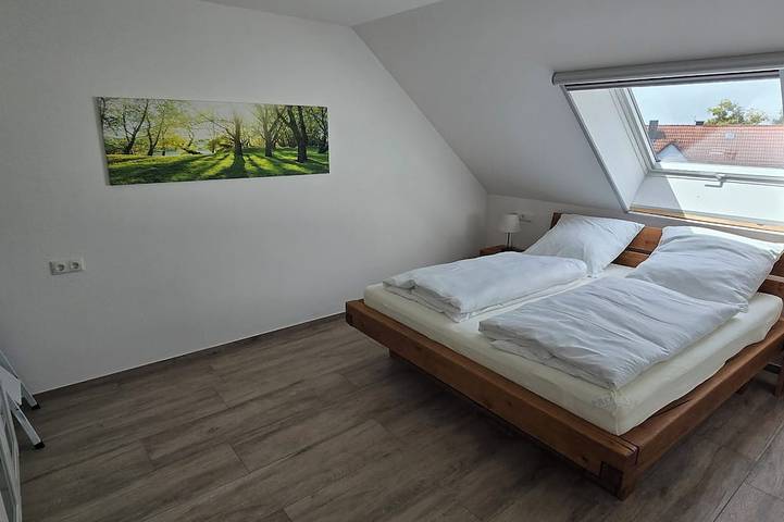 Ferienwohnung für 4 Personen, mit Garten und Sauna sowie Balkon in Gunzenhausen - 2