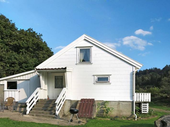 Ferienhaus für 6 Personen, mit Terrasse und Garten